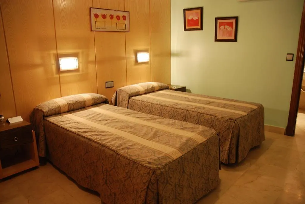*** Gasthof Hostal Los 5 Pinos Madrid Spanien